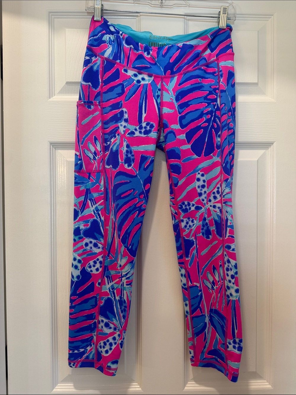 Lilly Pulitzer Pink & Blue Tropical Print Leggings